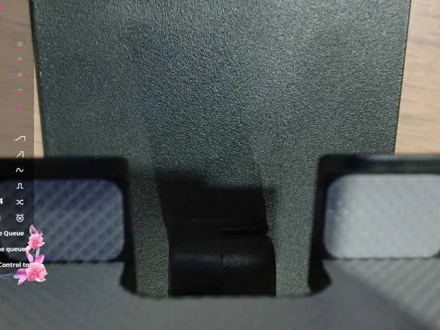 ChloeMelons's avatar