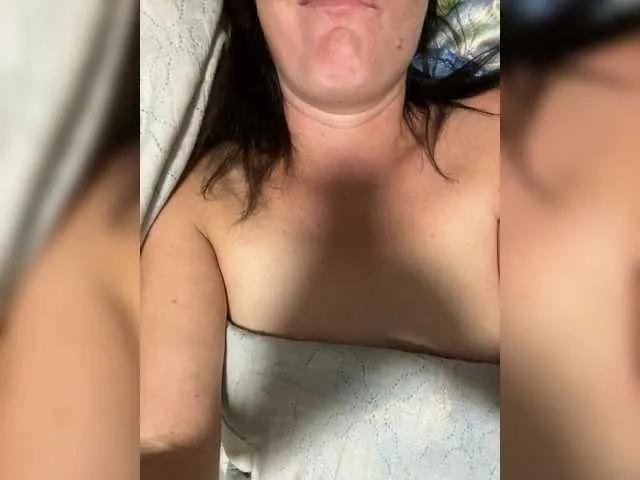 Danozka from BongaCams