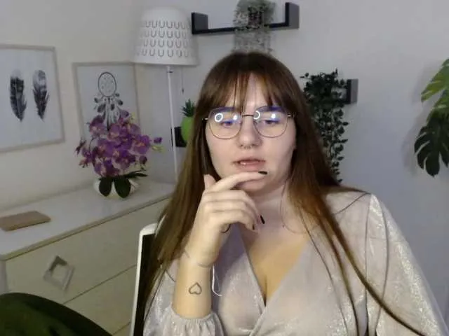perfectJulie's avatar
