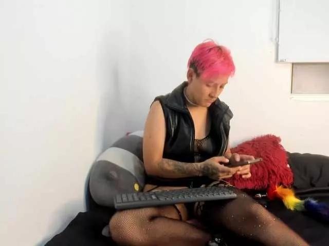 Pussy18Hardcore from BongaCams