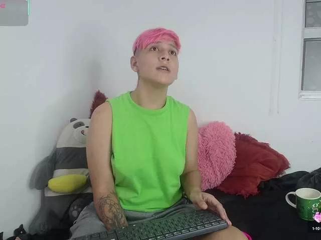 Pussy18Hardcore from BongaCams
