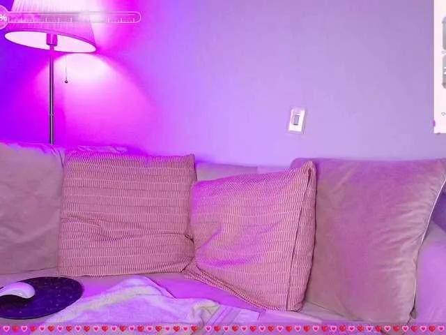 SallyeLeins from BongaCams