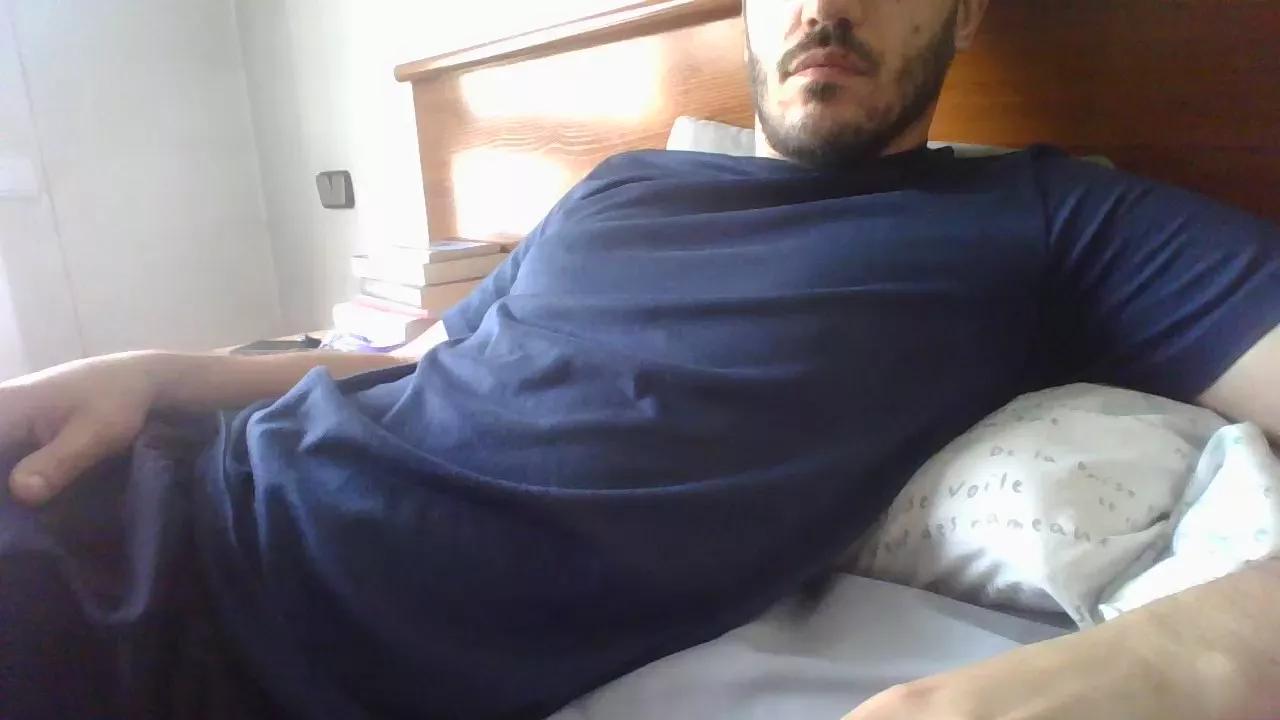 Alvarobcn34 from Cam4