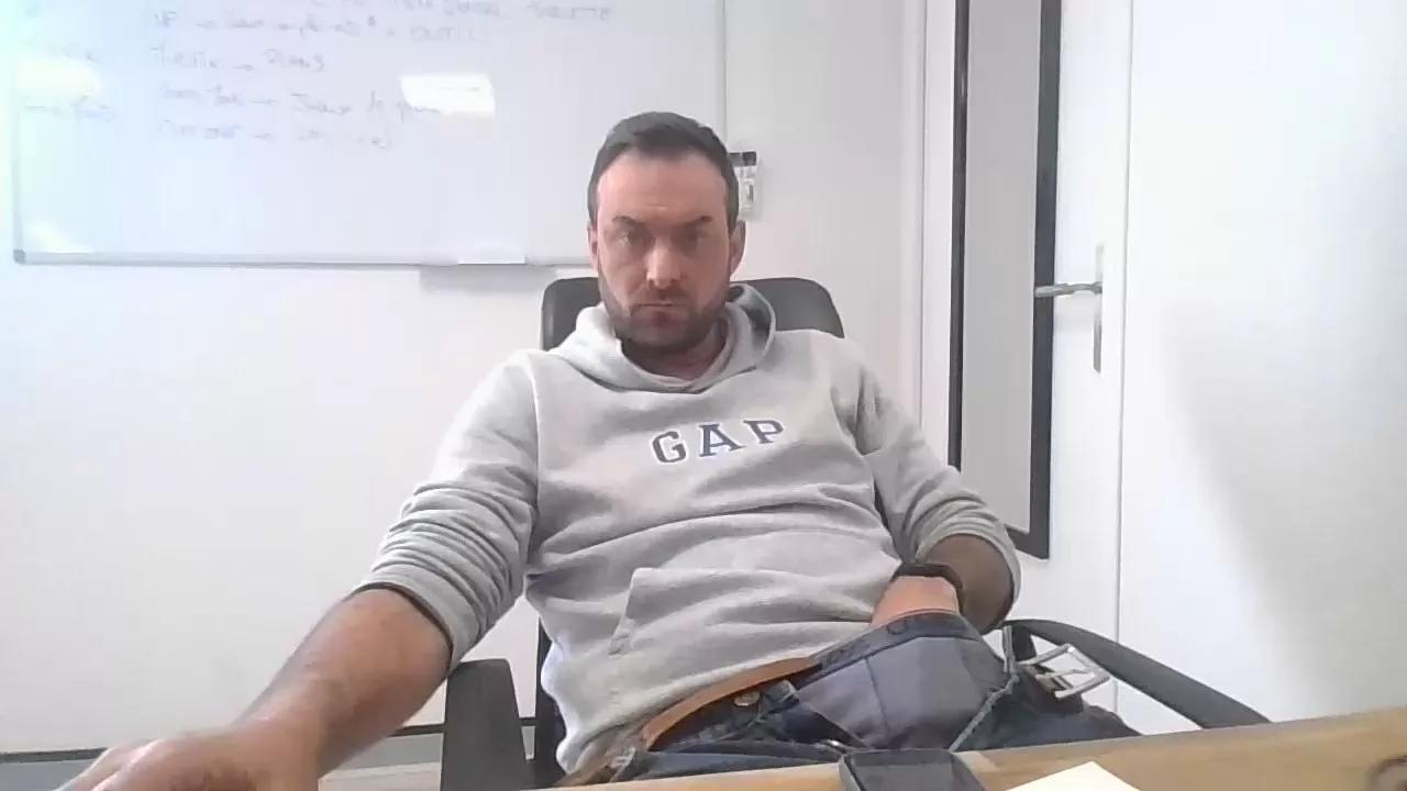 amant35_x from Cam4