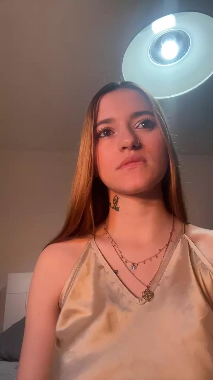 Anastasiaa_grey from Cam4
