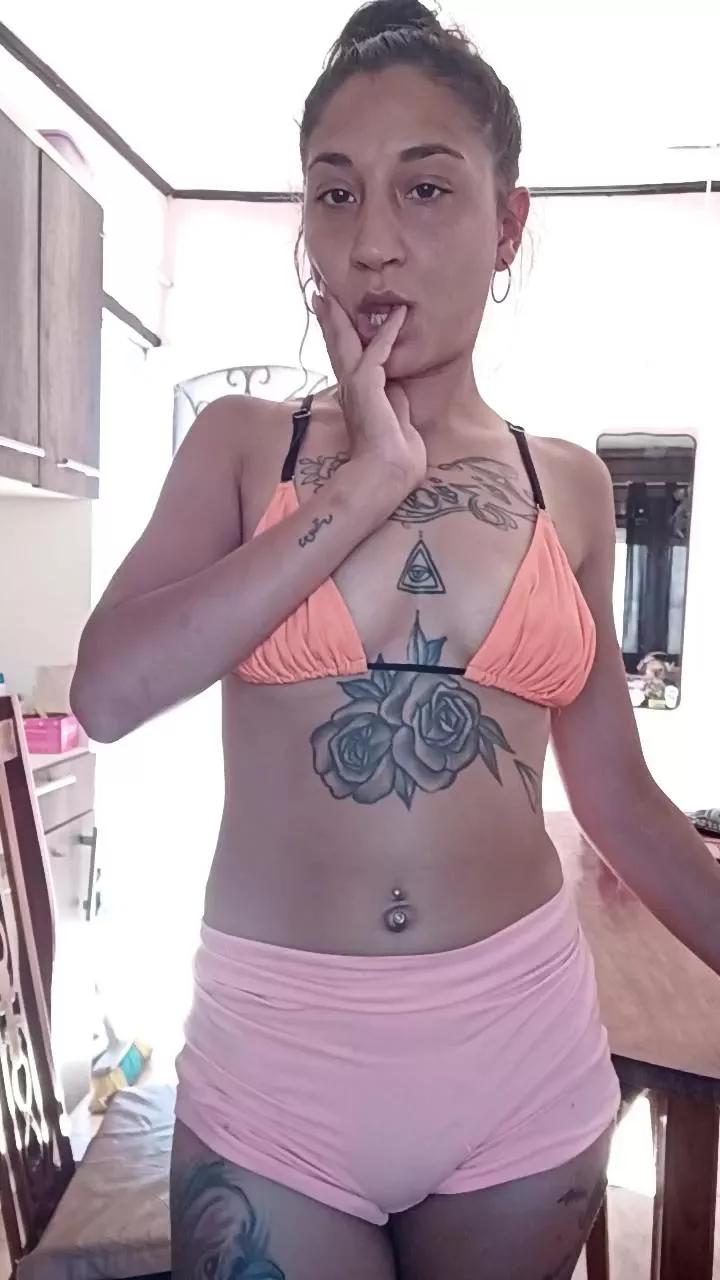 AnnitaYourBitch from Cam4