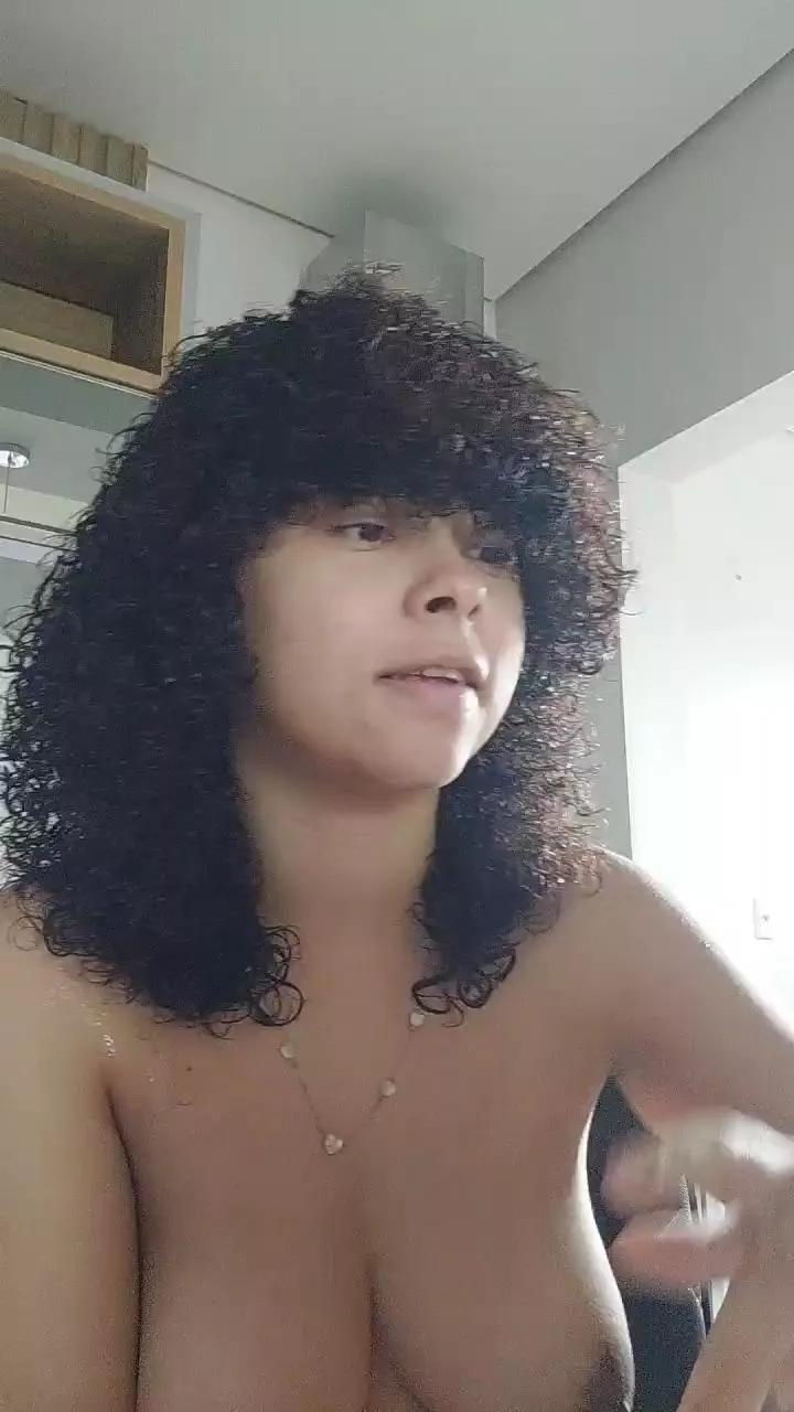 Armandinha from Cam4