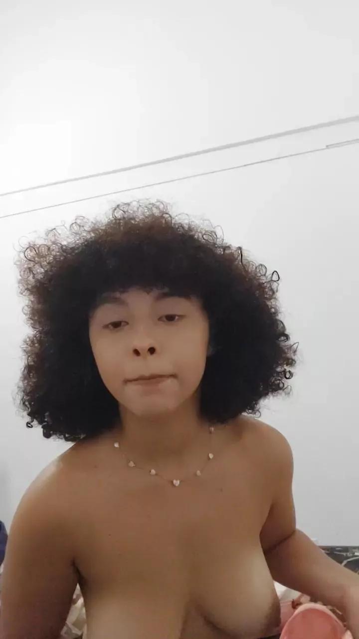 Armandinha from Cam4