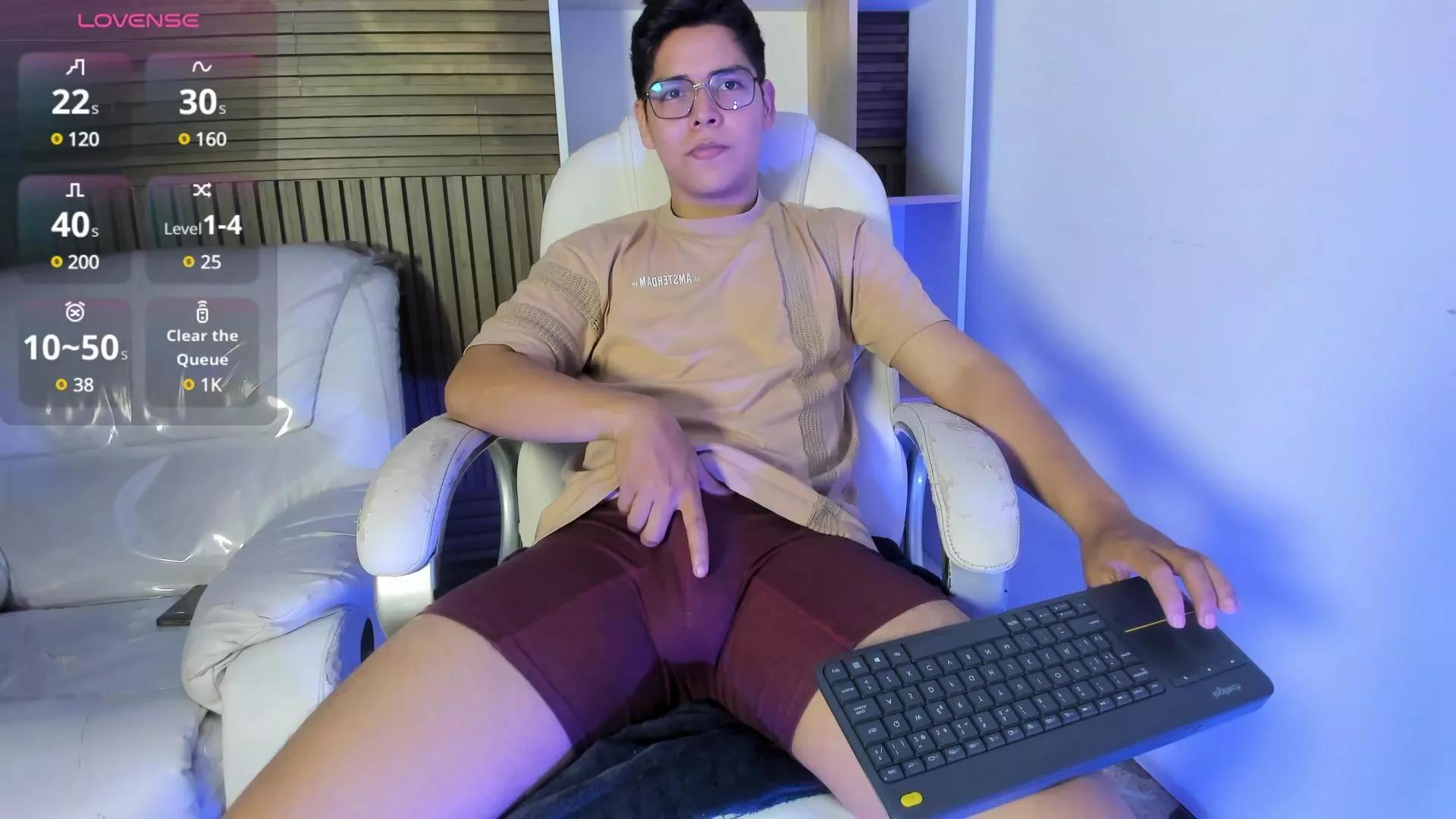 AstaBlack from Cam4