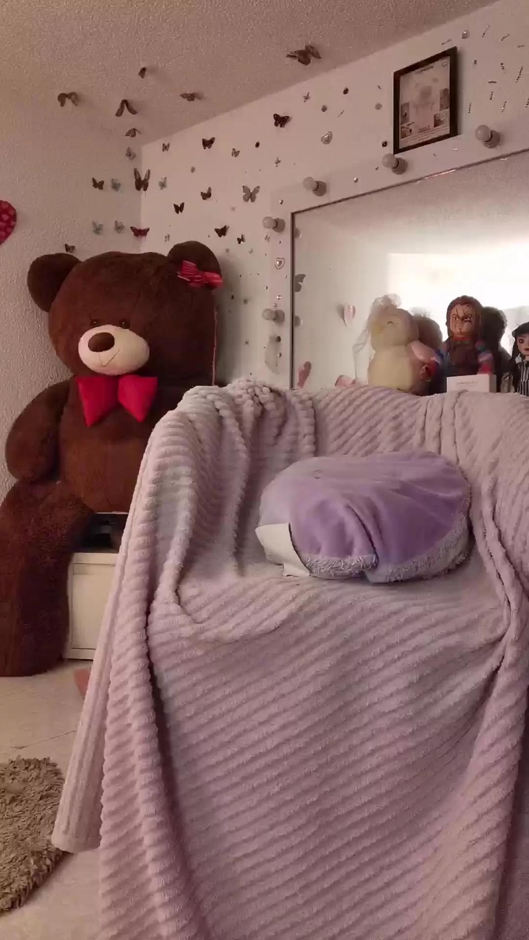 barbiee_doll from Cam4