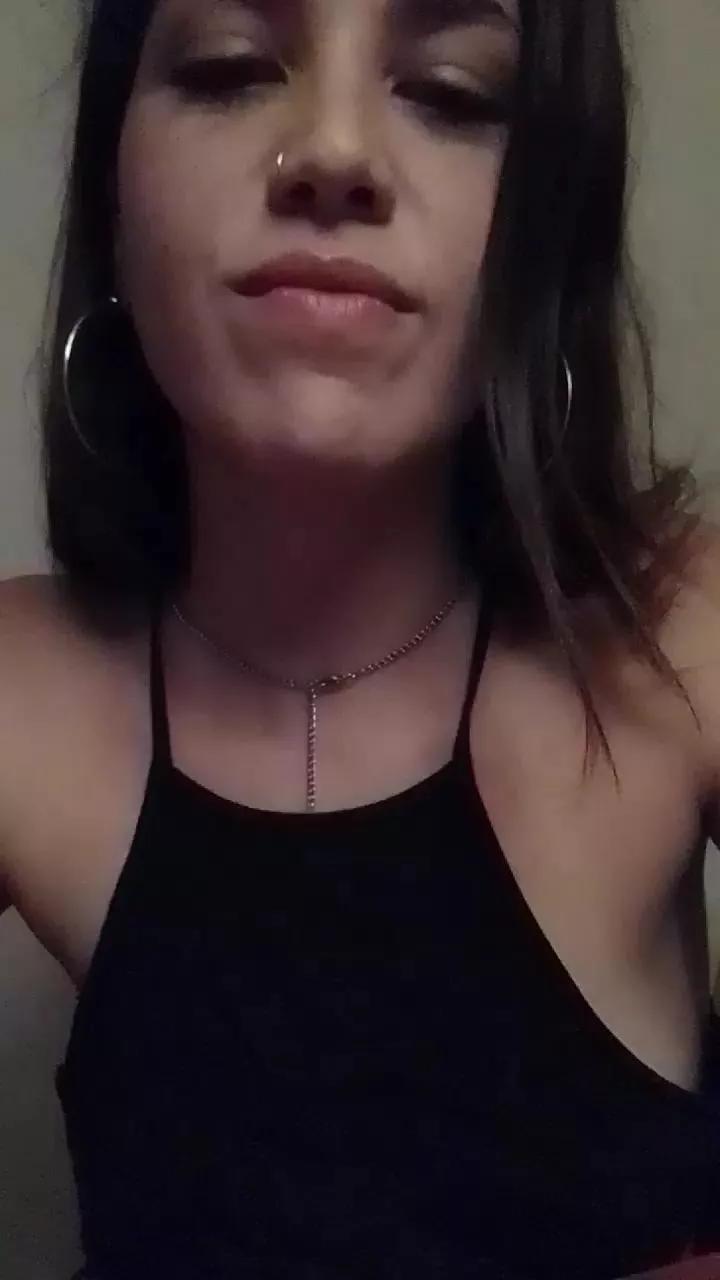 bellaHot6 from Cam4