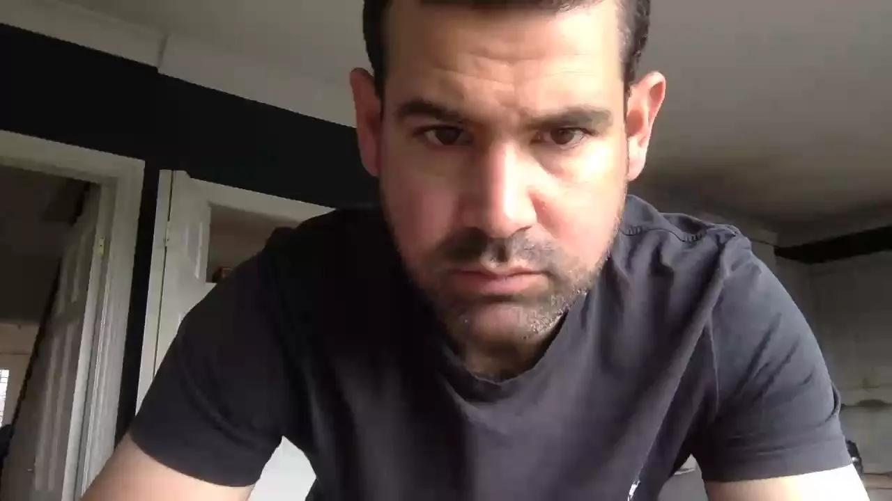 BiDilf40 from Cam4