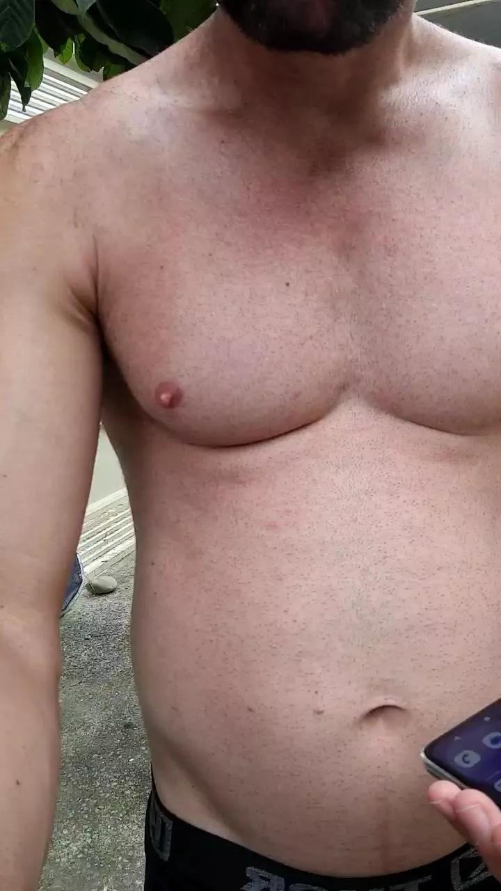 bullbravo from Cam4