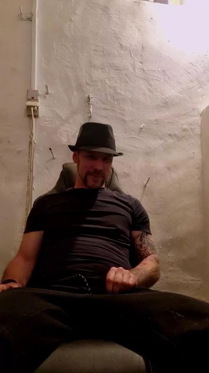 cammatze from Cam4