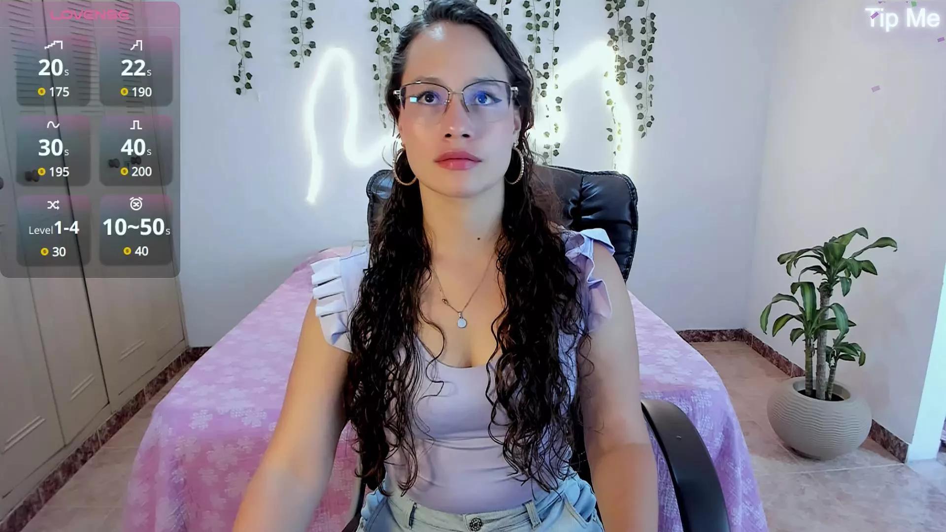 EmmaTorres9 from Cam4