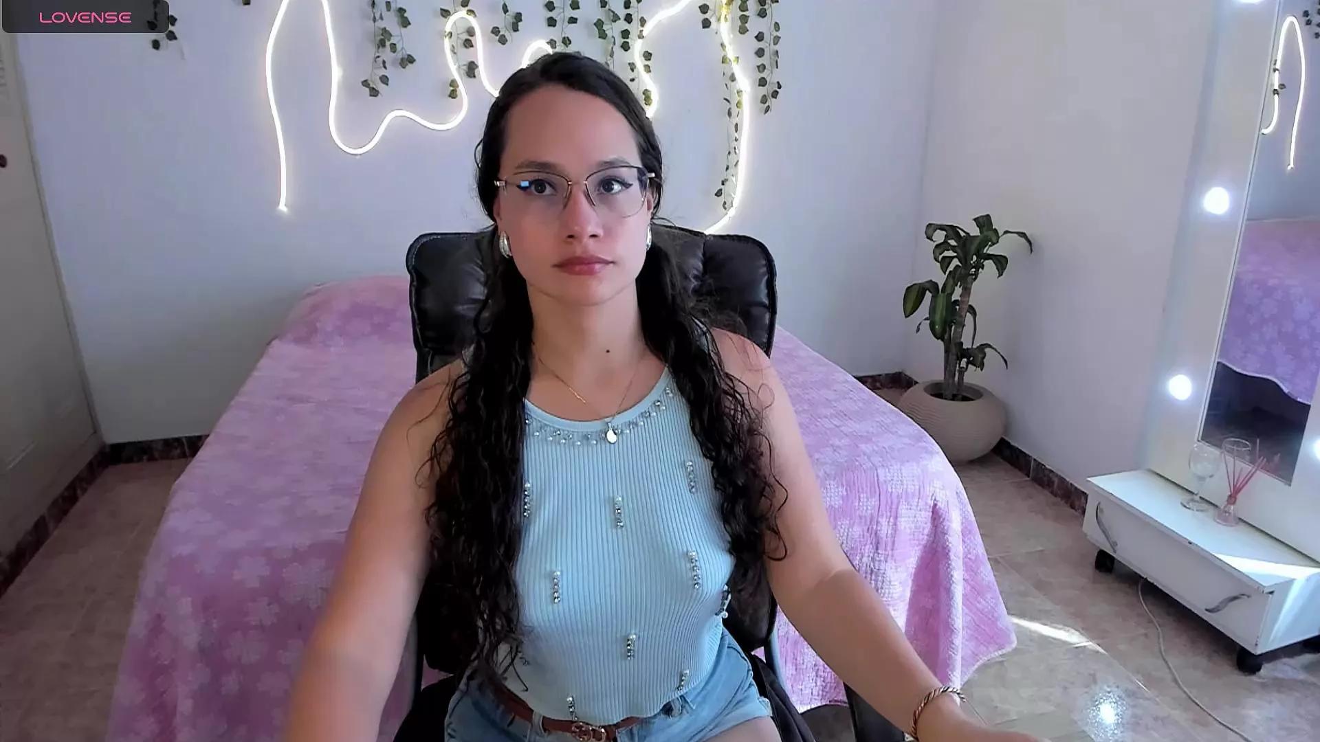 EmmaTorres9 from Cam4