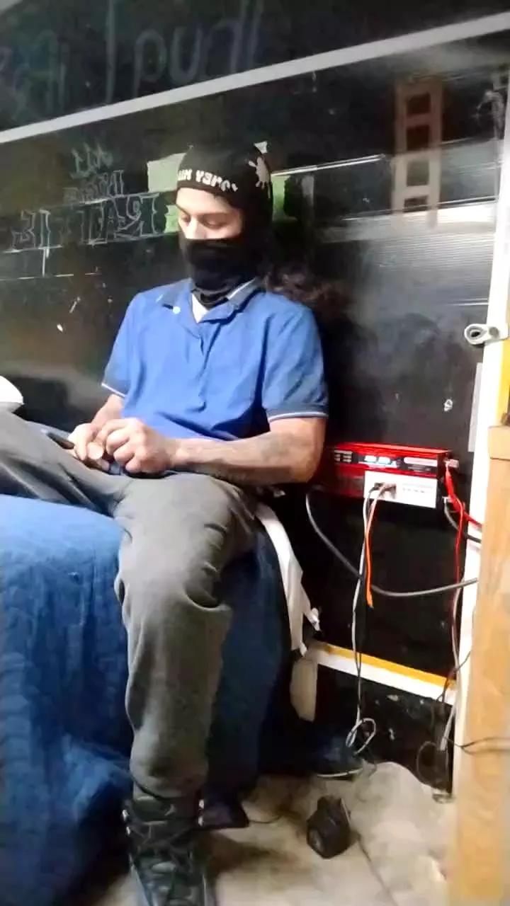 eseDopedickloco from Cam4