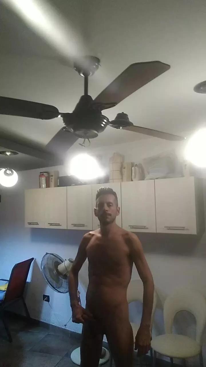 fefe1984ba from Cam4