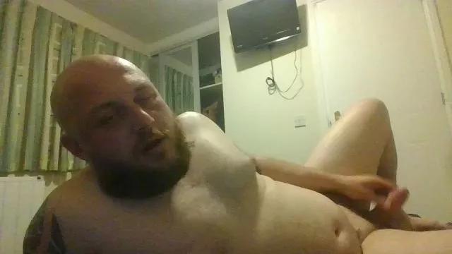 freenudist1 from Cam4