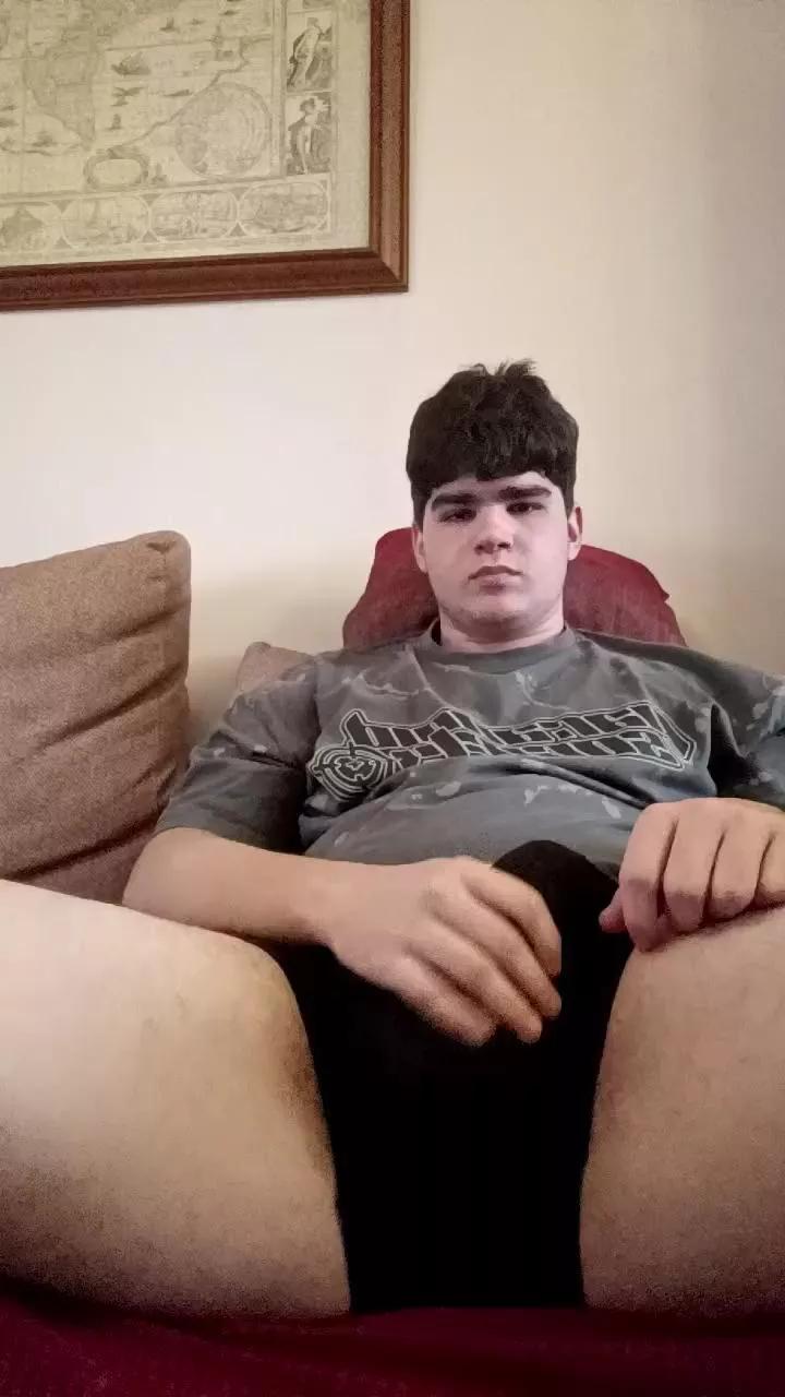 Gooodboii_ from Cam4