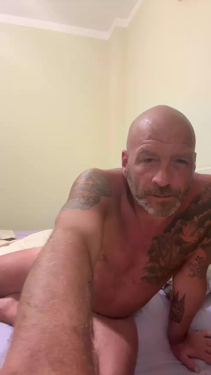 Hotti00 from Cam4