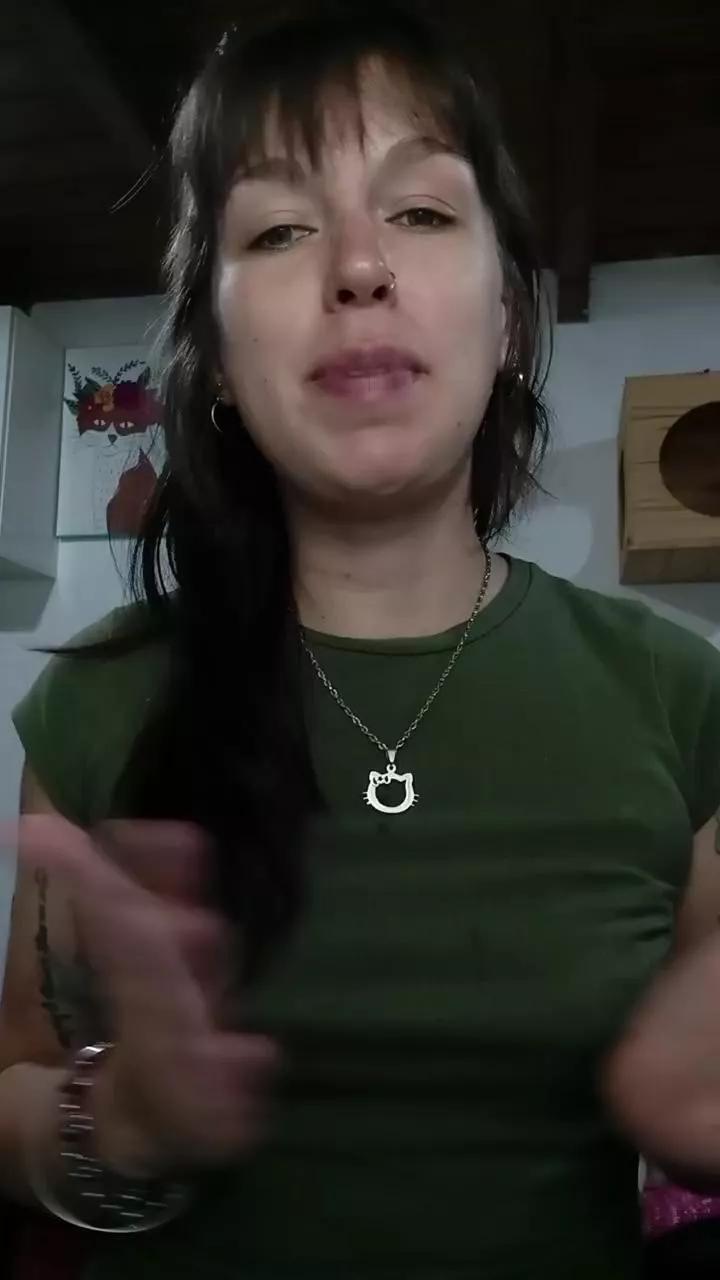 KittyManilla from Cam4