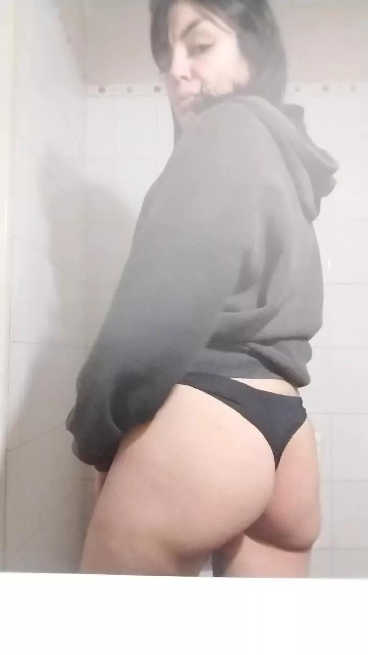 lulihot6 from Cam4