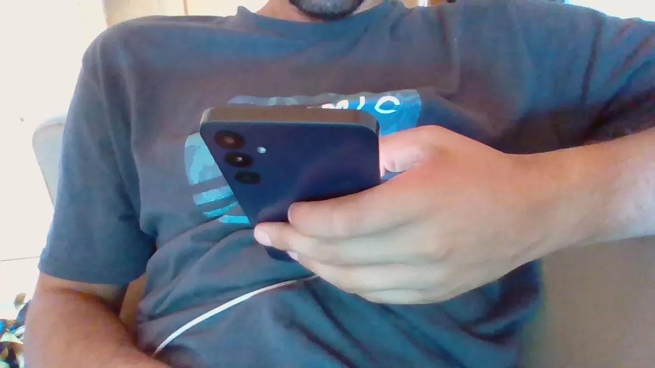 Mattuu25 from Cam4