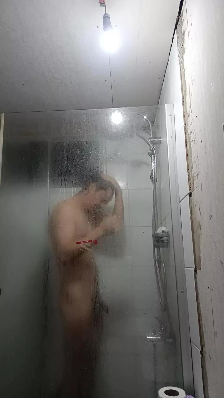 Mrmcfly1 from Cam4