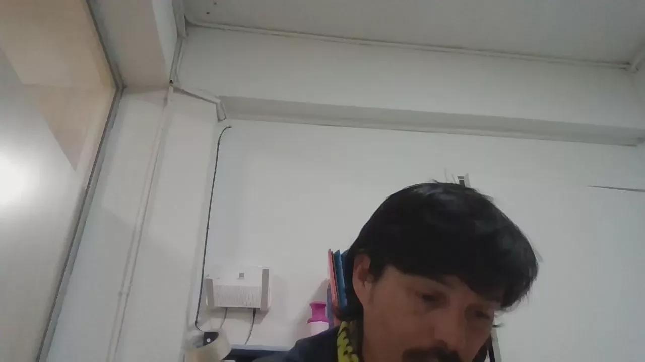 Mrmcfly1 from Cam4