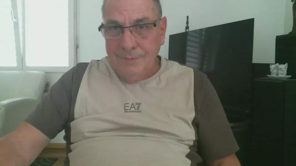 nikista from Cam4