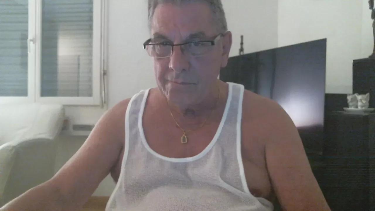 nikista from Cam4