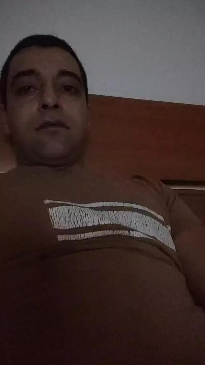 pippo405 from Cam4