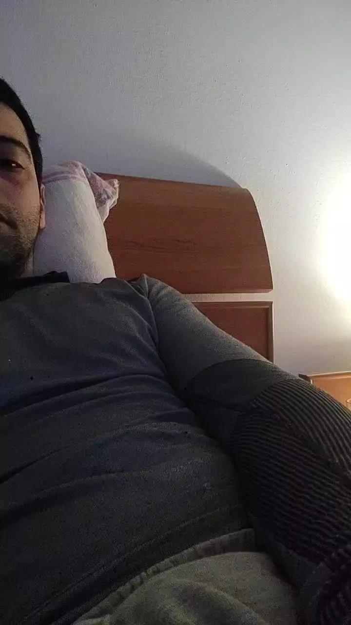 pippo405 from Cam4
