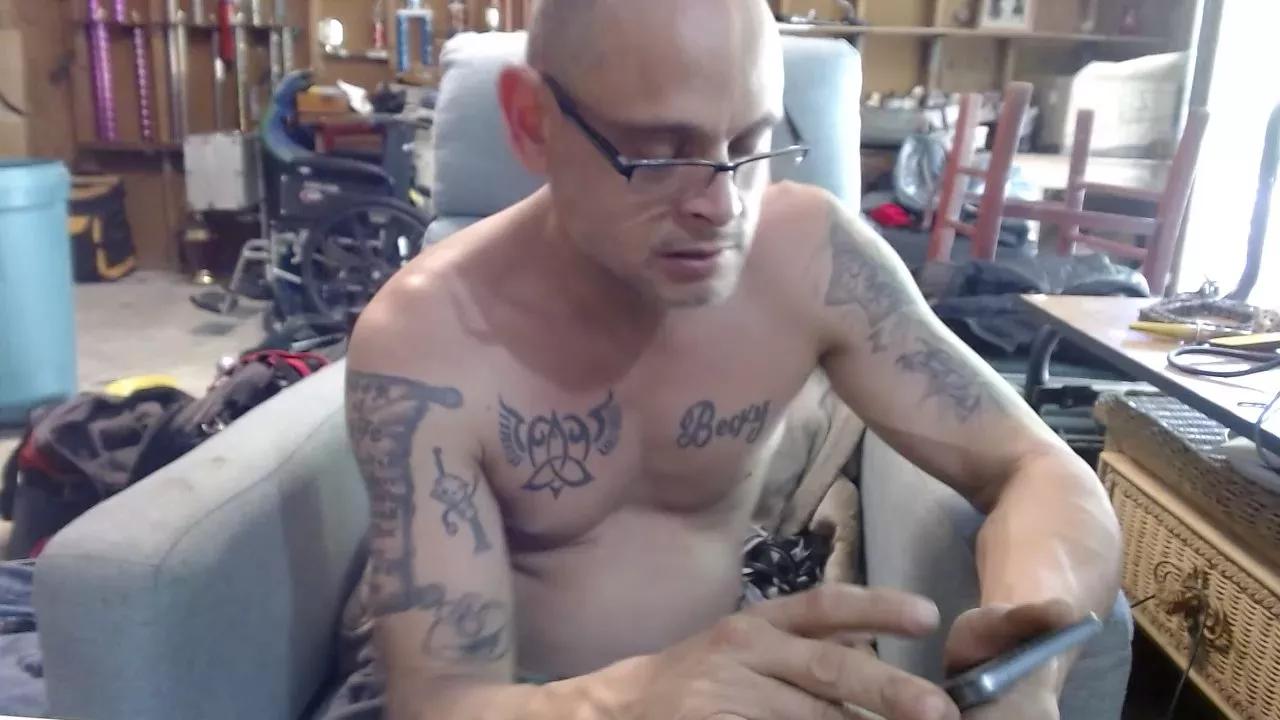 Puffshagswell from Cam4