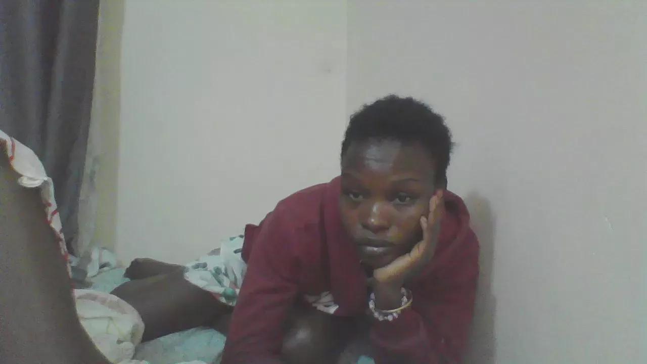 Queen_grashia from Cam4