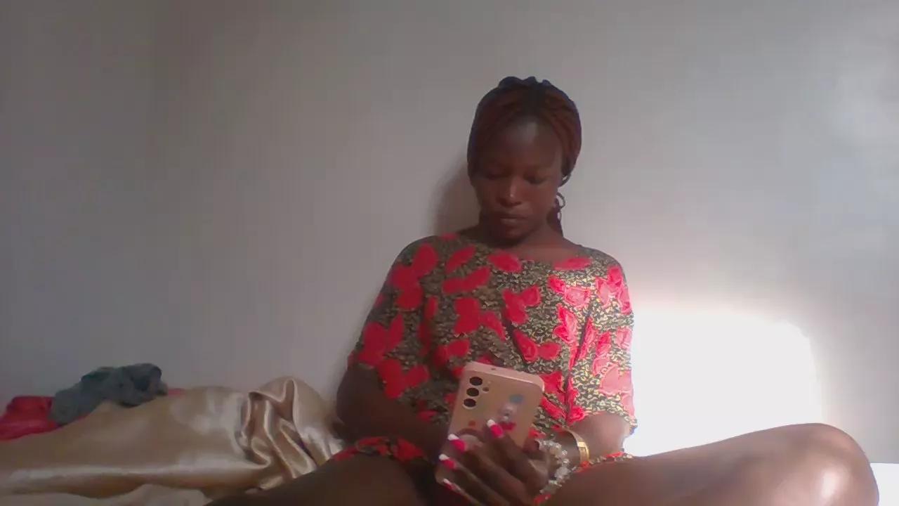Queen_grashia from Cam4