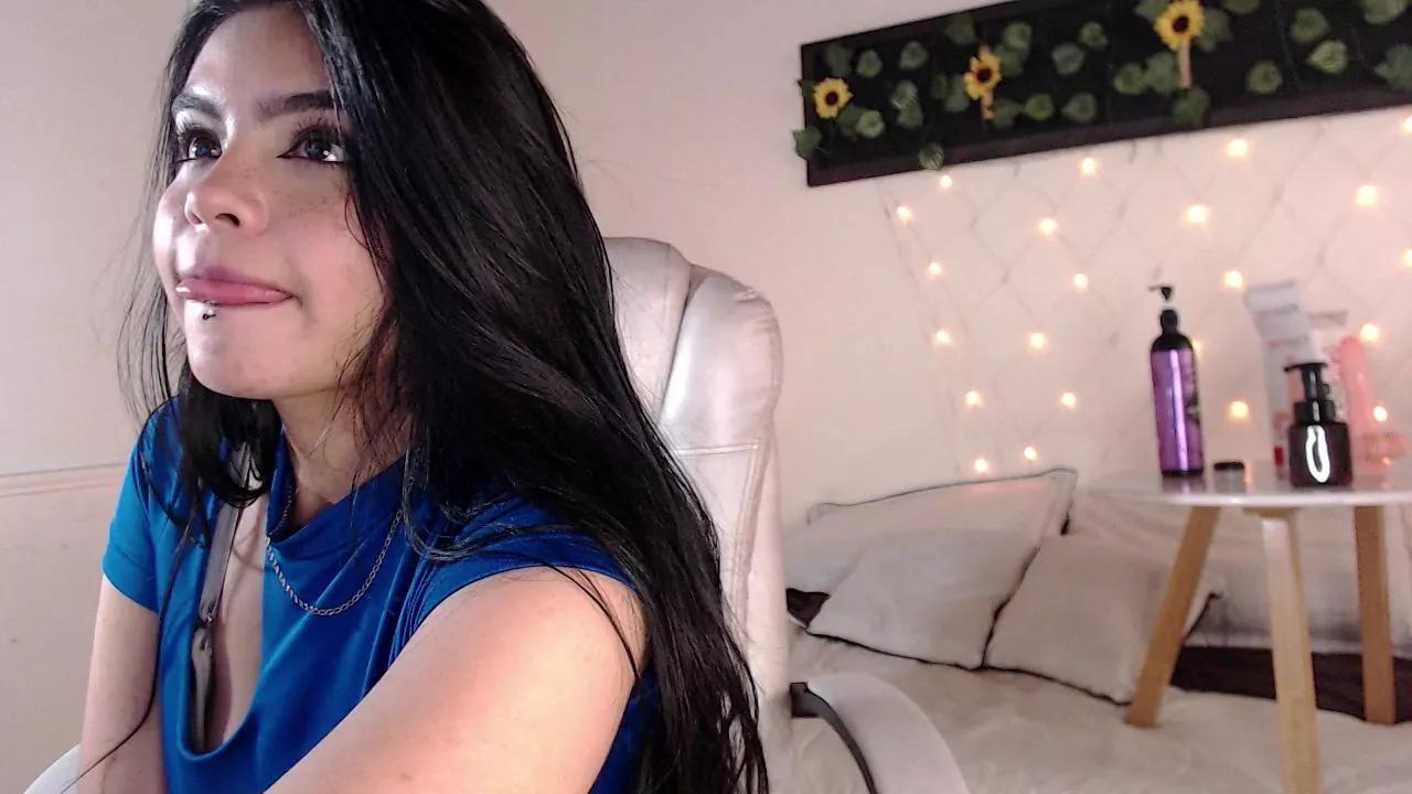 Saray__jones from Cam4