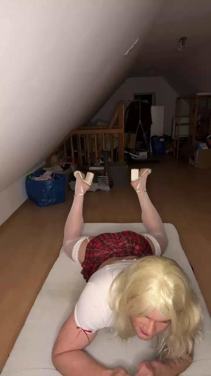 SissyBoyy6992 from Cam4