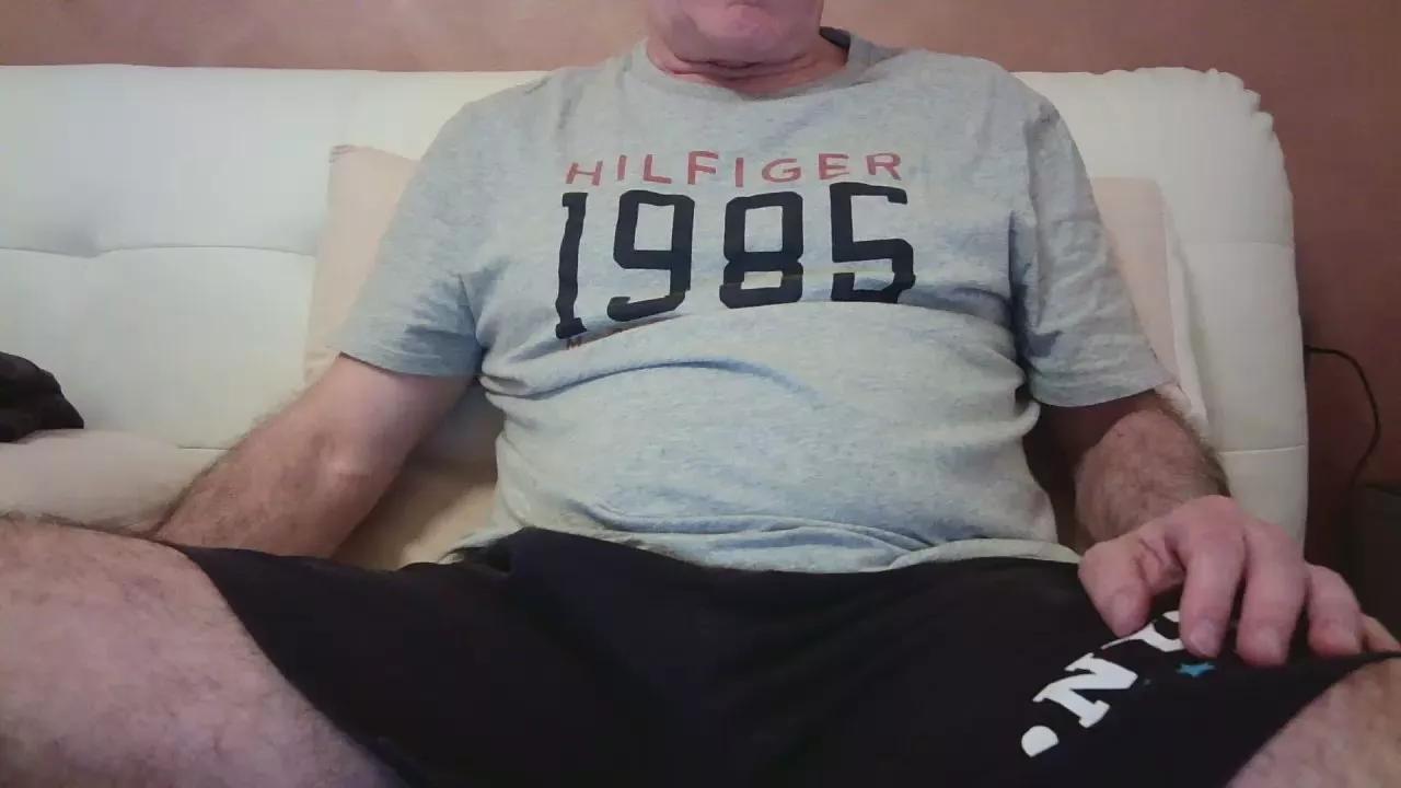 spososolo66 from Cam4