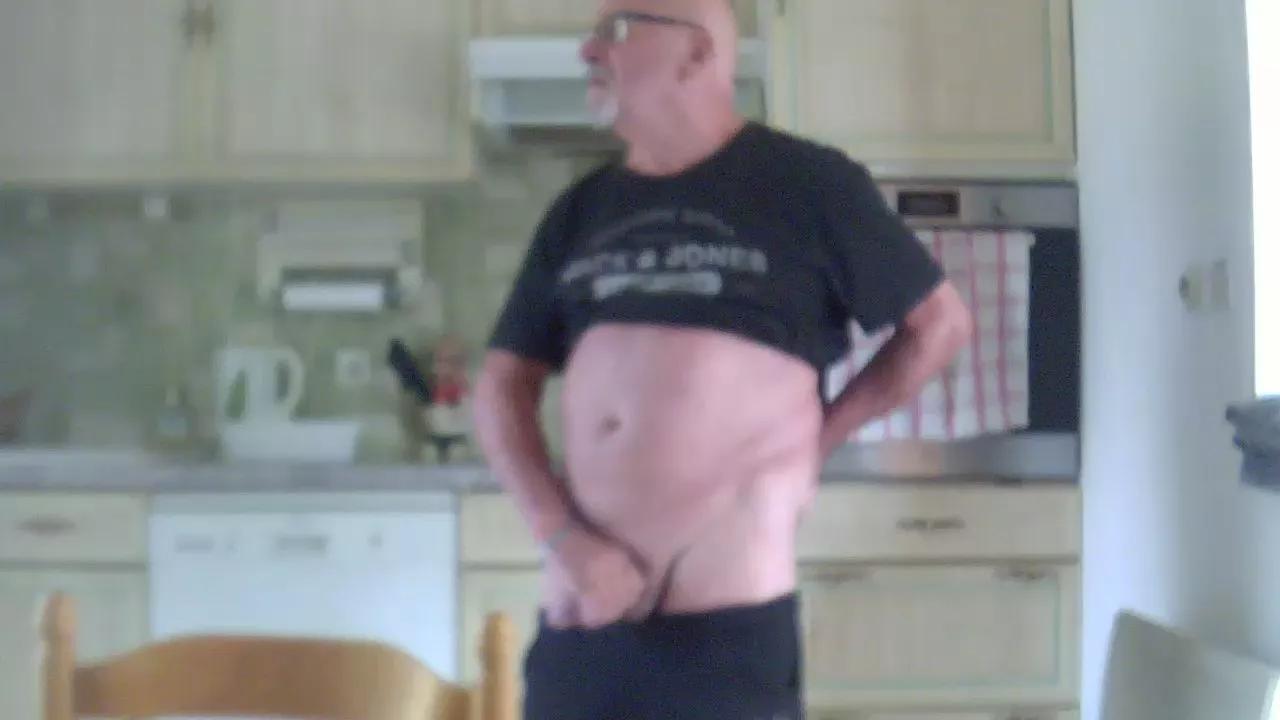 Suisavous from Cam4