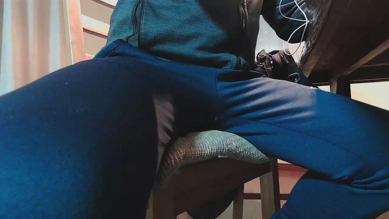 thethefin from Cam4