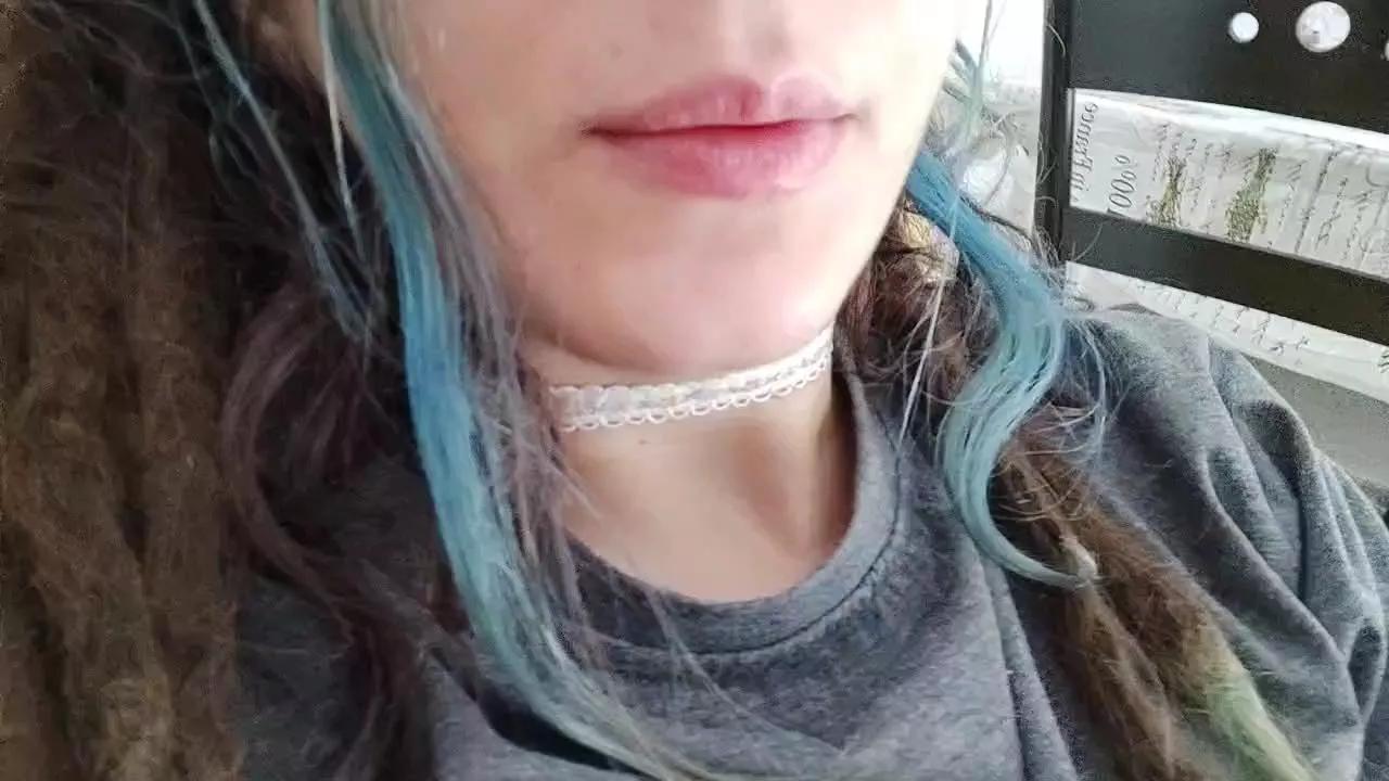 totem45 from Cam4
