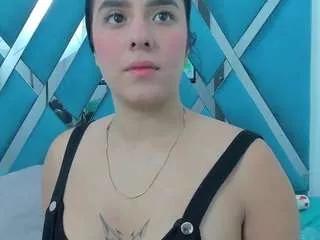 alanaflloress from CamSoda