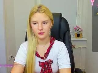 barbie-li from CamSoda