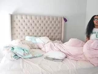 katt-leya from CamSoda