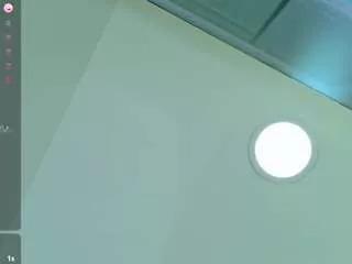 lilisantos from CamSoda