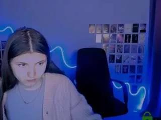 lissa-night from CamSoda