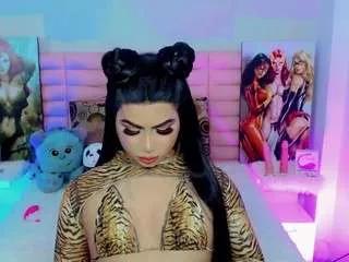 miss-adriana from CamSoda