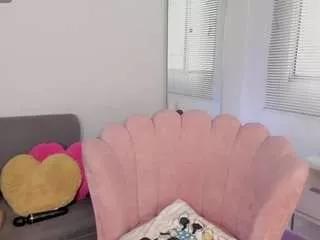 missvaleriewatts from CamSoda
